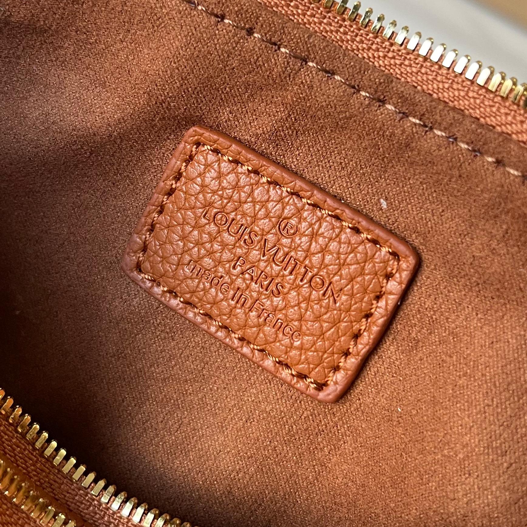 スーパーコピーバッグ国内発送対応N品安全必ず届く信用できるサイト